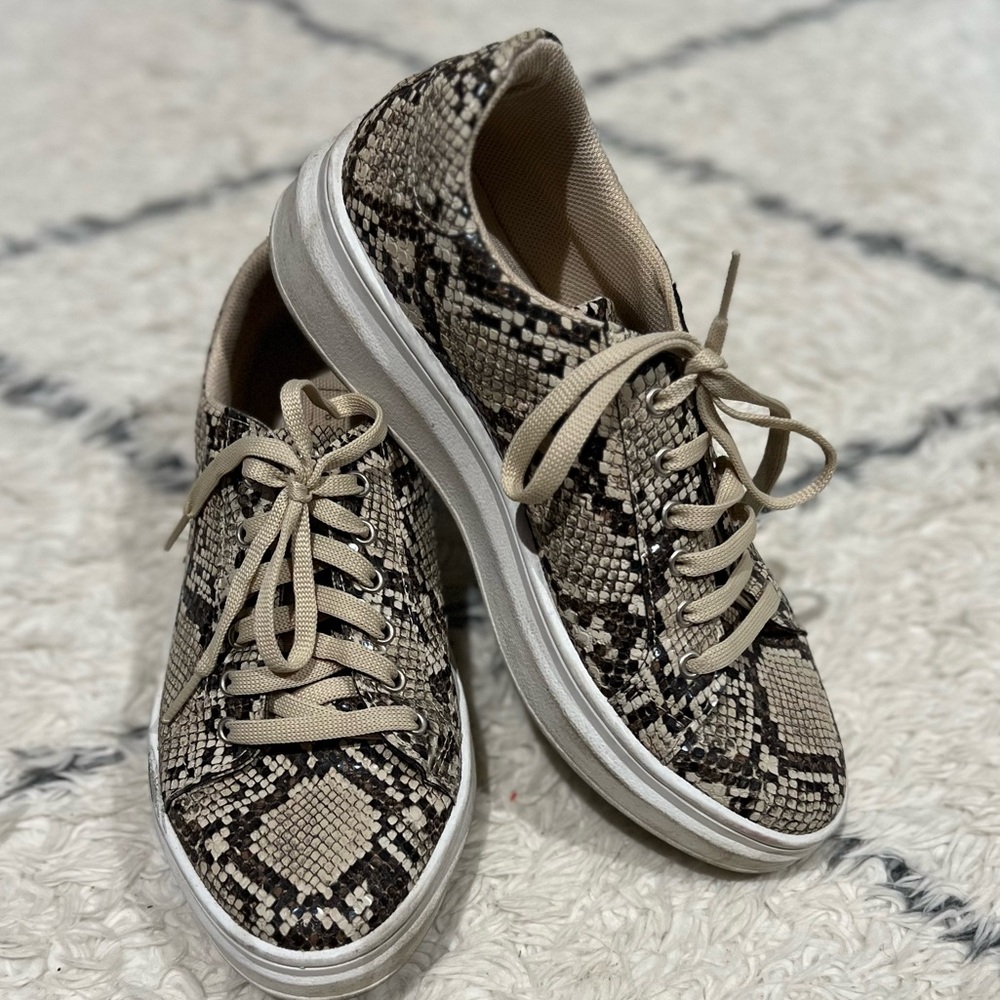 Topshop platform sneaker